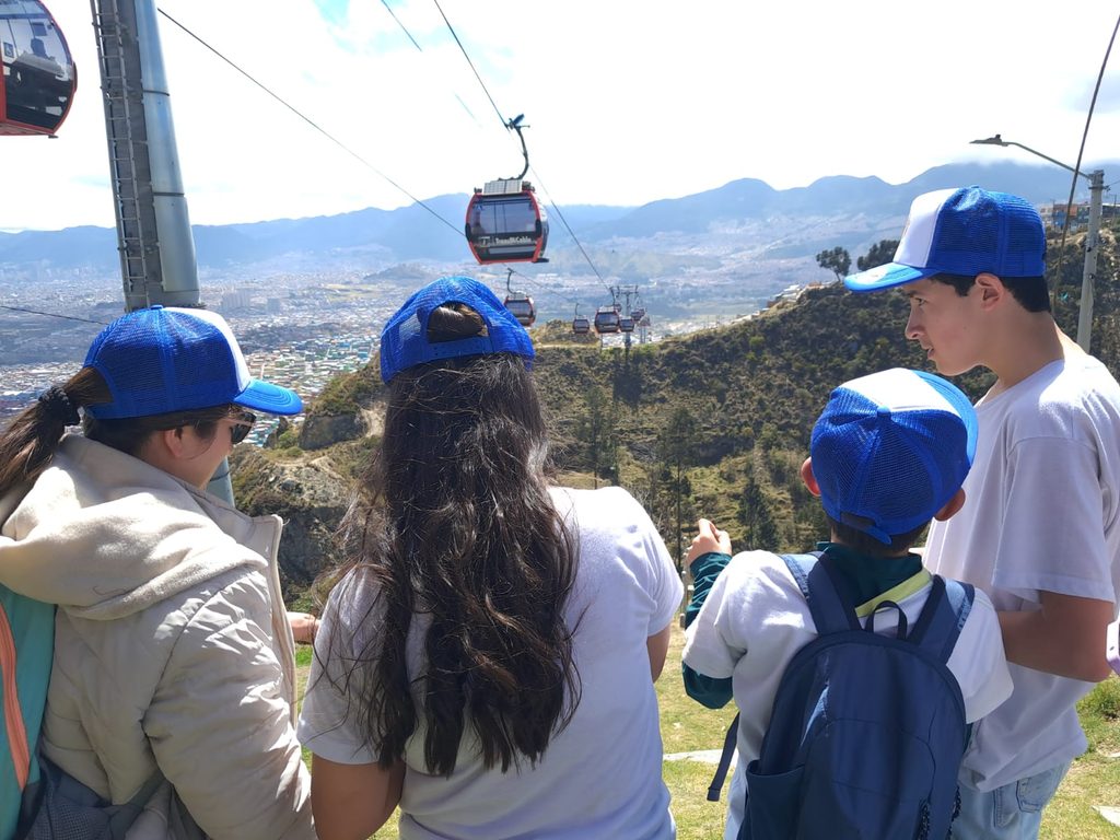Jóvenes Constructores de Paz vivieron una jornada recreativa y cultural en Ciudad Bolívar whatsapp image 2026 09 12 at 2.28.10 pm